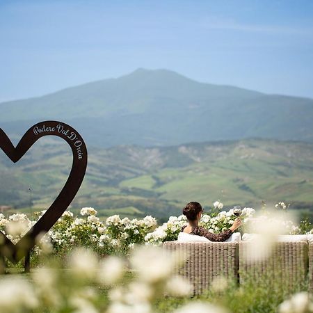 Podere Val D'Orcia - Tuscany Equestrian サルテアーノ エクステリア 写真